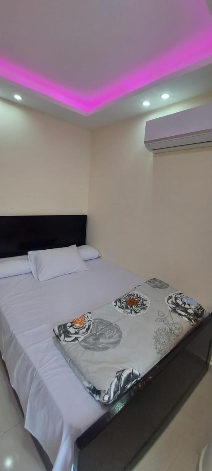 Casablanca Beach For Families And Couples Only Aparthotel Hurghada Phòng bức ảnh